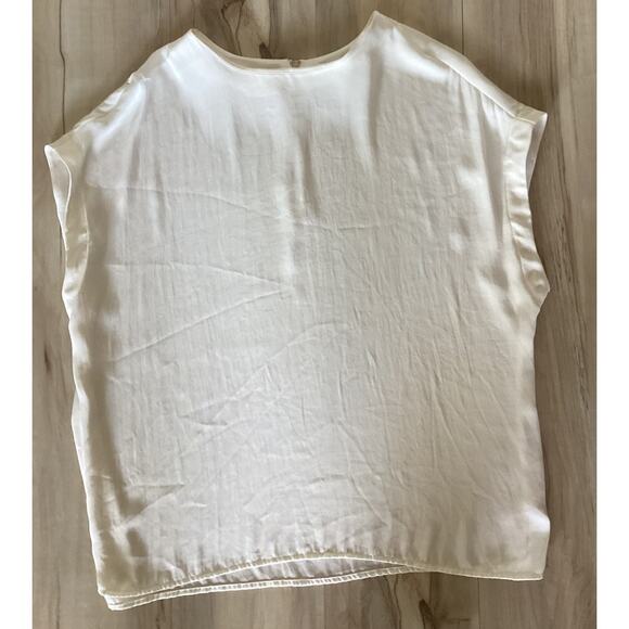 2 Express Tops Cream and Purple Blouse With Gold Zipper Size Large - Picture 5 of 6